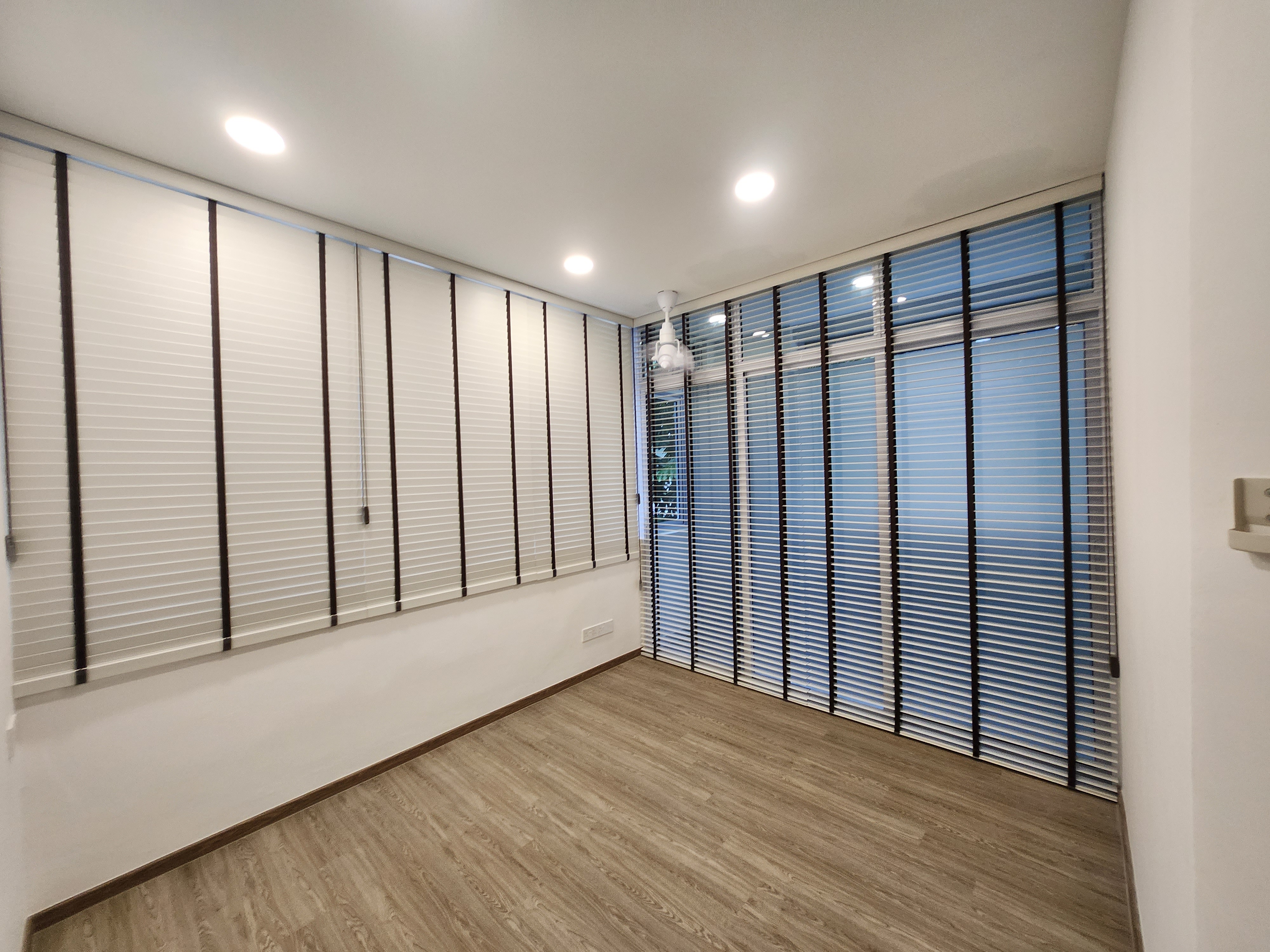 Monocord 50mm Venetian Blinds